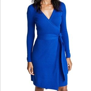 DVF 100% Cashmere Cobalt Blue Wrap Dress. Size Medium.
